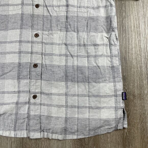 Lot Of 2 Patagonia Plaid Short Sleeve Shirts Hemp Blend + A/C Yarn Dye Men’s L - Picture 5 of 16